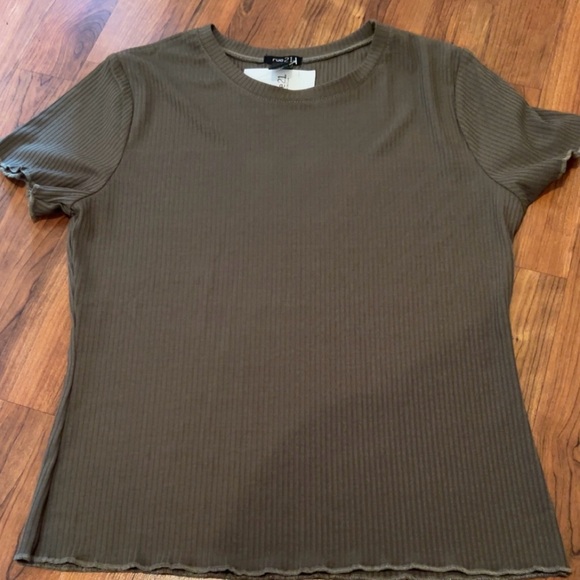Cropped ribbed baby tees - Picture 4 of 4